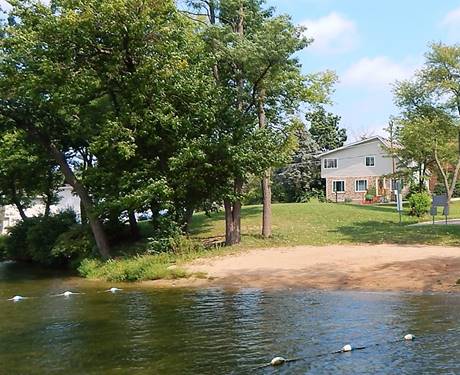 206 Island, Island Lake, IL 60042