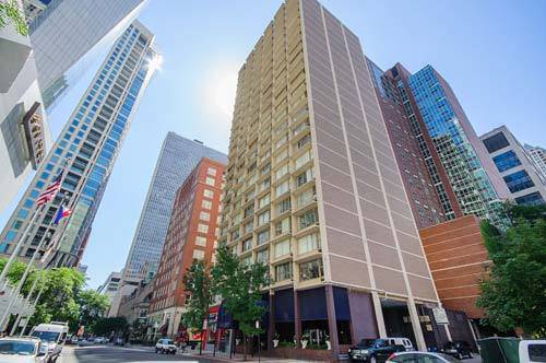 21 E Chestnut Unit 5C, Chicago, IL 60611