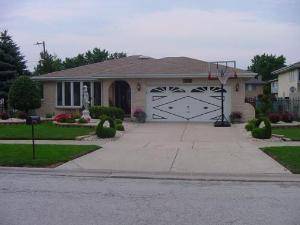 5744 W 89th, Oak Lawn, IL 60453