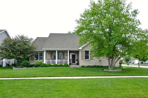 521 Heron Creek, Sycamore, IL 60178