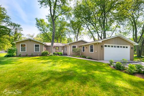 590 Woodland, Crystal Lake, IL 60014