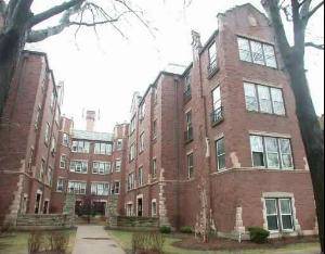 6749 N Artesian Unit 2B, Chicago, IL 60645