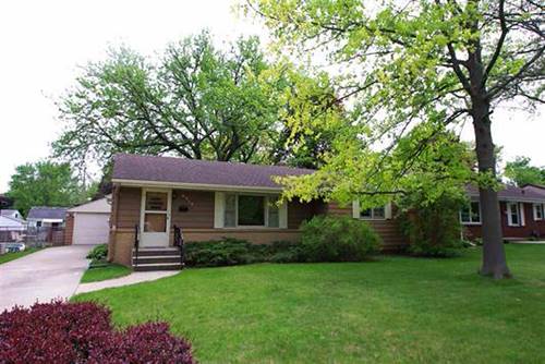 6319 Park Ridge, Loves Park, IL 61111