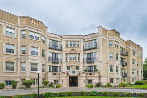 6858 S South Shore Unit 3, Chicago, IL 60649