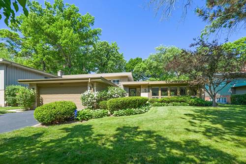 2896 Twin Oaks, Highland Park, IL 60035