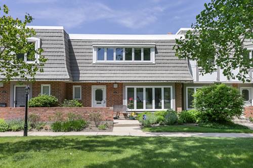 622 Calais, Highland Park, IL 60035