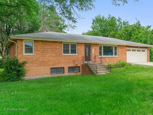 4N130 4th, Addison, IL 60101