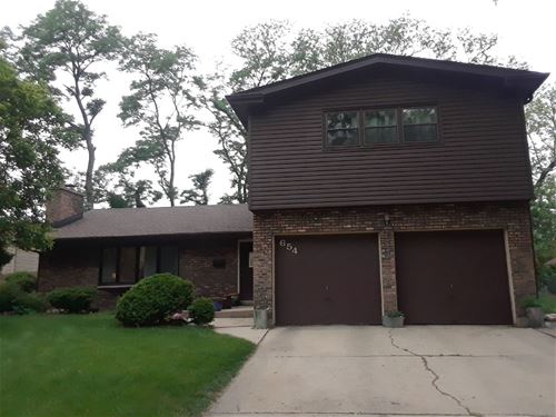 654 Hickory, Itasca, IL 60143