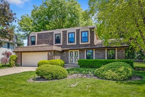 916 Mayfair, Libertyville, IL 60048