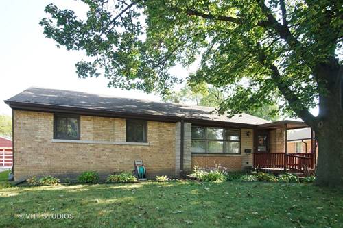 415 N Ridgeland, Elmhurst, IL 60126