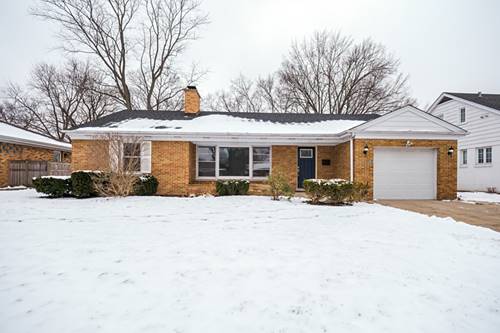 326 Dickens, Northfield, IL 60093