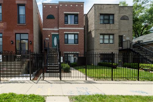 3722 S Calumet, Chicago, IL 60653