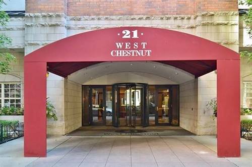 21 W Chestnut Unit 1208, Chicago, IL 60610