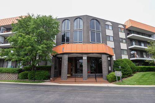 4900 Foster Unit 203, Skokie, IL 60077