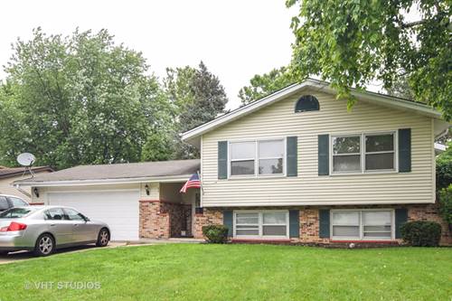 437 Eagle View, Carol Stream, IL 60188