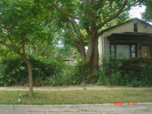 8626 S Essex, Chicago, IL 60617