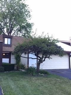 4 Stonehearth, Indian Head Park, IL 60525