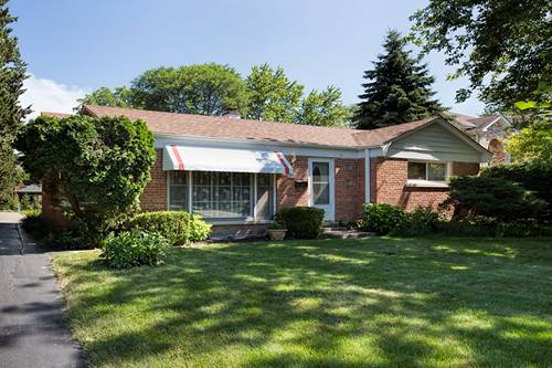 2052 Farnsworth, Northbrook, IL 60062