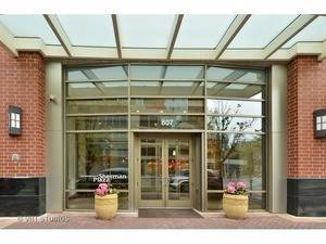 807 Davis Unit 1808, Evanston, IL 60201