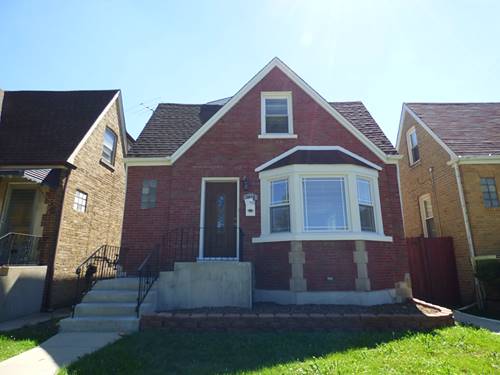 3055 N Neenah, Chicago, IL 60634