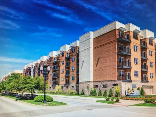 675 Station Unit 418, Aurora, IL 60504