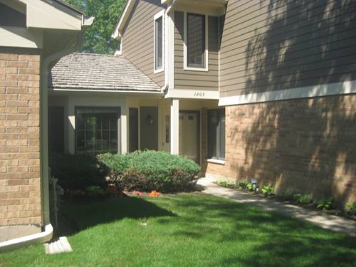 1205 Chatham Unit 1205, Libertyville, IL 60048