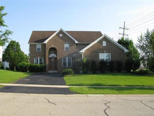 5290 Greenshire, Lake In The Hills, IL 60156