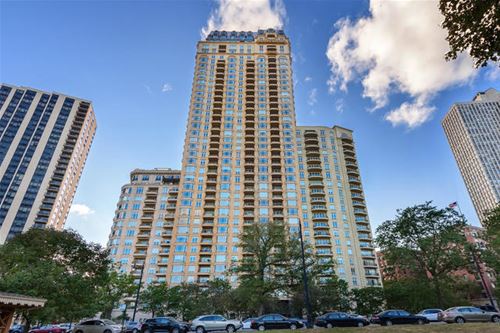 2550 N Lakeview Unit S1504, Chicago, IL 60614