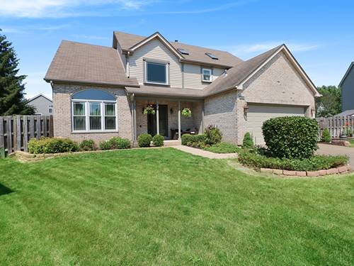 9 Rolling Hills, Lake In The Hills, IL 60156