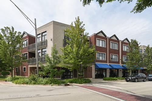 578 Roger Williams Unit 202, Highland Park, IL 60035