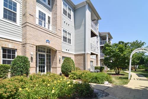 1267 W Lake Unit 302, Addison, IL 60101