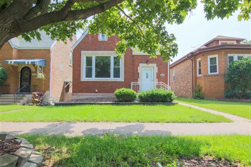 2817 Maple, Berwyn, IL 60402