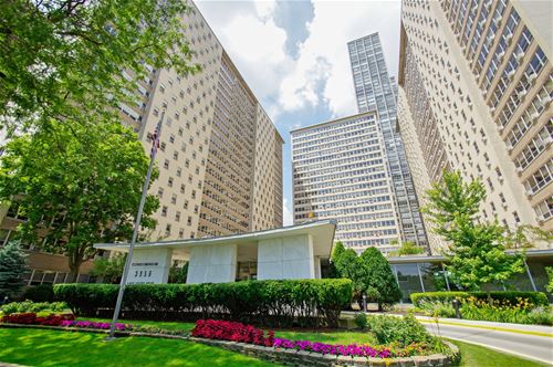 3950 N Lake Shore Unit 1814C, Chicago, IL 60613