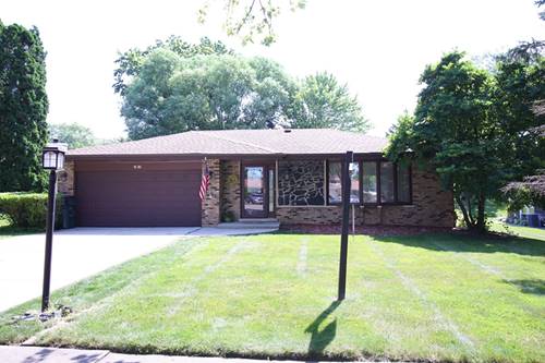 9S305 Rosehill, Downers Grove, IL 60516