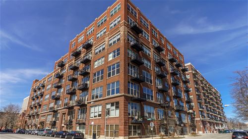 1500 W Monroe Unit 725, Chicago, IL 60607