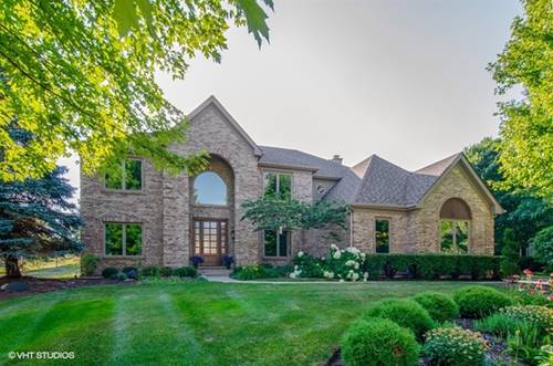 521 Mason, Lake In The Hills, IL 60156