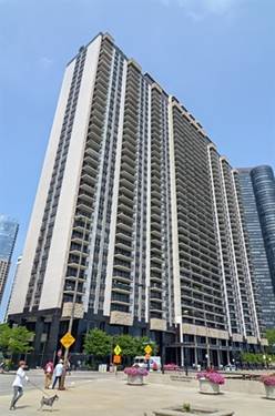 400 E Randolph Unit 3301, Chicago, IL 60601