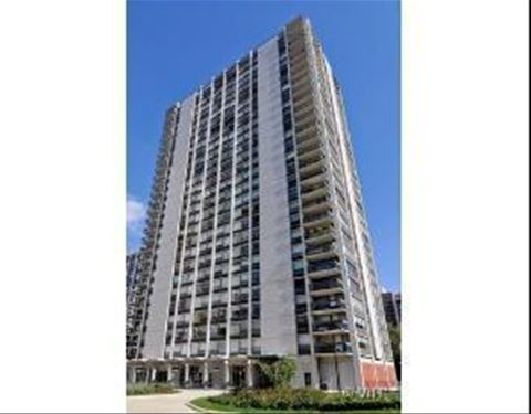 1355 N Sandburg Unit 509, Chicago, IL 60610