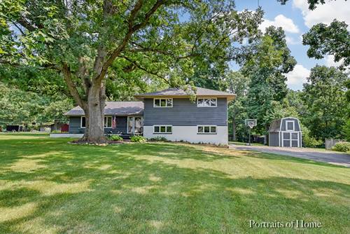 13 Hickory, Oswego, IL 60543