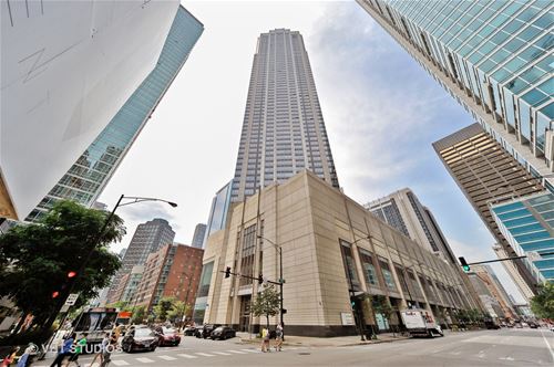 512 N Mcclurg Unit 2511, Chicago, IL 60611