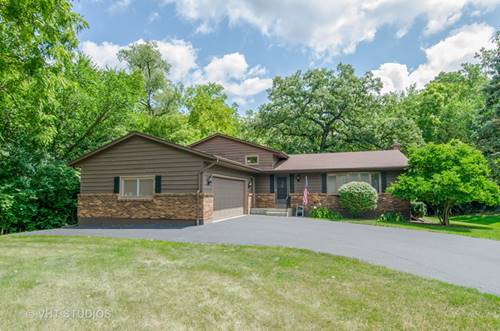 1005 Harper, Algonquin, IL 60102