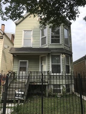 2841 N Avers, Chicago, IL 60618