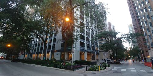 222 E Pearson Unit 2507, Chicago, IL 60611