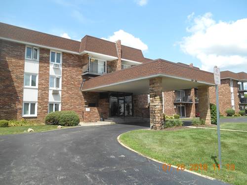 850 S Lorraine Unit 1D, Wheaton, IL 60189