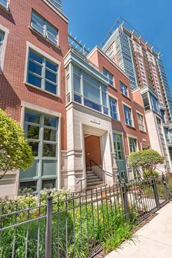 421 E North Water, Chicago, IL 60611