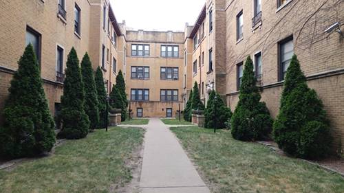 2055 W Jarvis Unit 18, Chicago, IL 60645