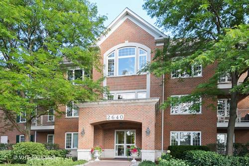 2640 Summit Unit 303, Glenview, IL 60025