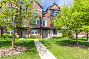 724 N Aspen, Vernon Hills, IL 60061