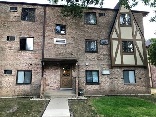 825 S Dwyer Unit A, Arlington Heights, IL 60005