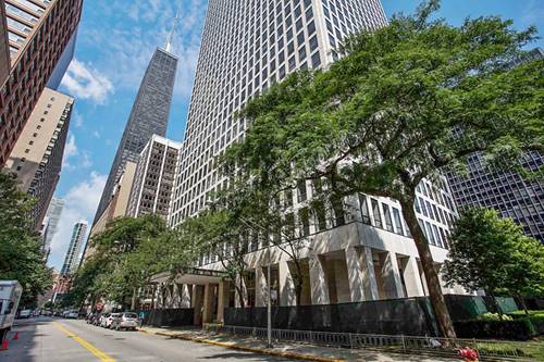 260 E Chestnut Unit 614, Chicago, IL 60611